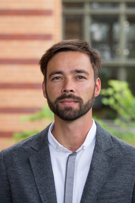 Das Bild zeigt Torsten Albrecht, Physiker am PIK.