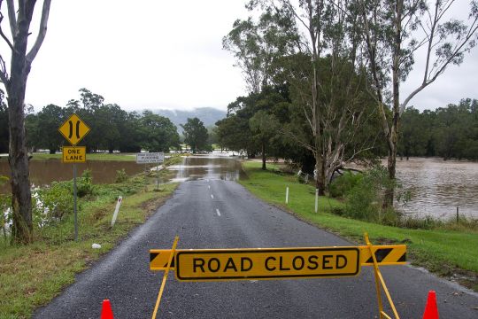 Straßensperrung nach Flut in Queensland