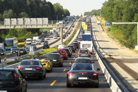 Stau auf der Autobahn.