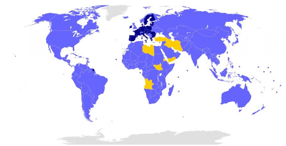 Weltkarte, die zeigt, welche Länder das Paris-Abkommen unterzeichnet und ratifiziert haben und welche nicht