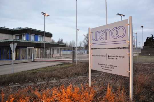 Haupttor der Urananreicherungsanlage von Urenco in Gronau