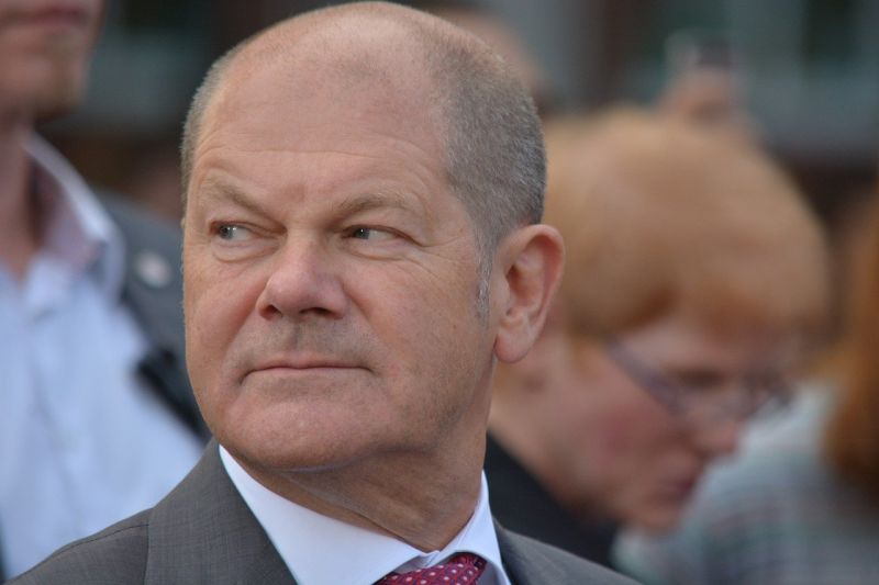 Porträtaufnahme von Olaf Scholz.