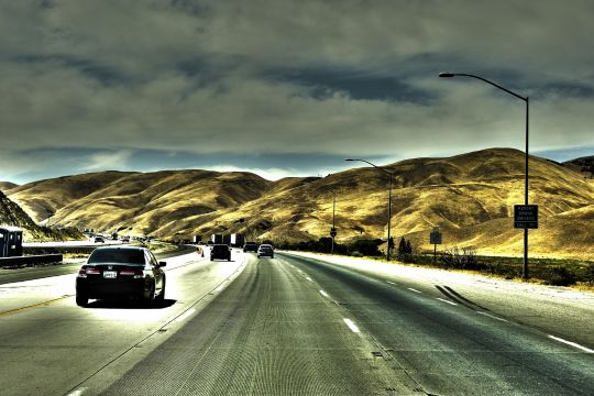 Vielspurige Autobahn in den USA