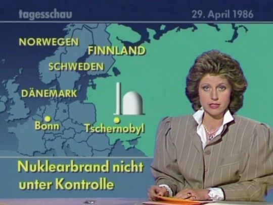 Tagesschau-Screenshot vom 29. April 1986 mit einer Europakarte und der Schlagzeile: Nuklearbrand nicht unter Kontrolle.