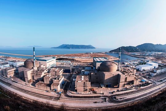 Panoramaaufnahme von Block 1 und 2 des Kernkraftwerks Taishan in der südchinesischen Provinz Guangdong.