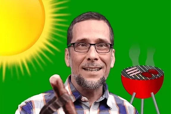 Aufmacherbild: Volker Quaschning hält eine Wurst in der Grillzange, hinter ihm ein gezeichneter Grill mit Steaks und eine Sonne.