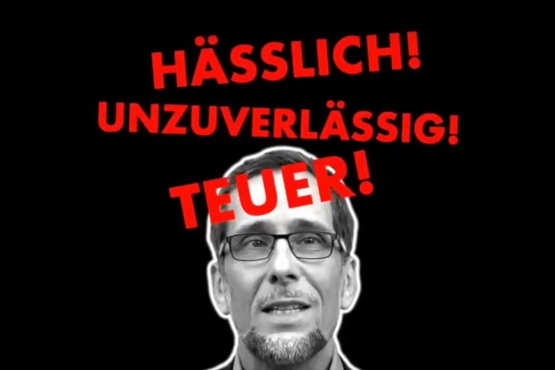 Aufmacherbild: Volker Quaschning vor schwarzem Hintergrund, darauf in roten Großbuchstaben die Worte: Hässlich! Unzuverlässig! Teuer!